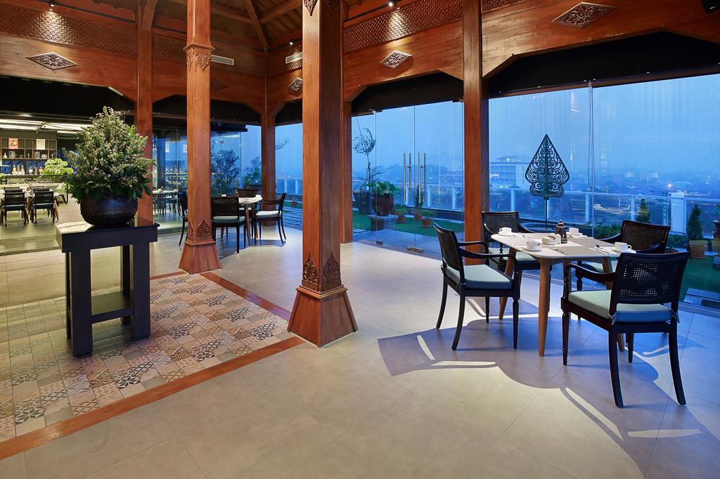 Swiss-Belinn Saripetojo Solo Extérieur photo